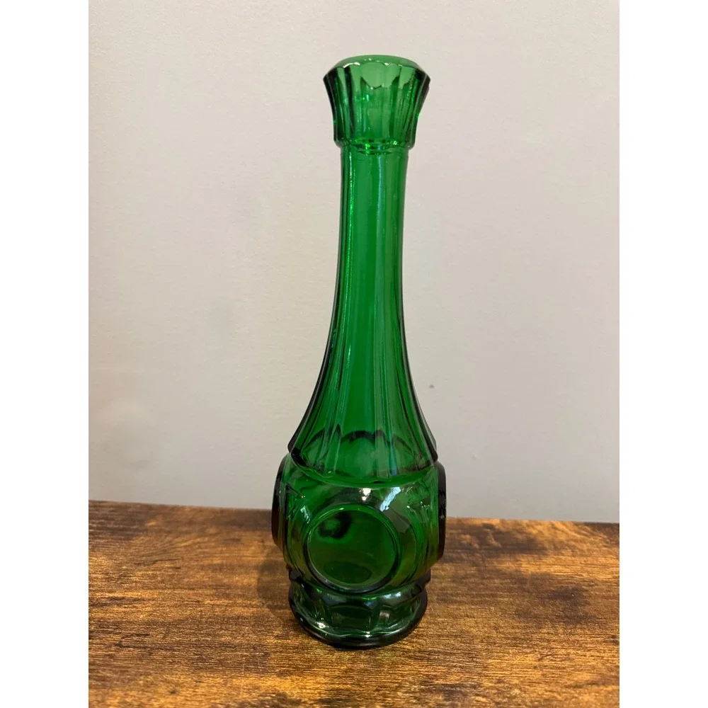 Vintage Emerald Green Glass Genie Bottle Decanter‎ Bullseye Thumbprint 9.5